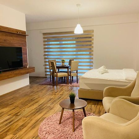 Fuk-Tak Apartmani&Restoran Dojran Eksteriør bilde