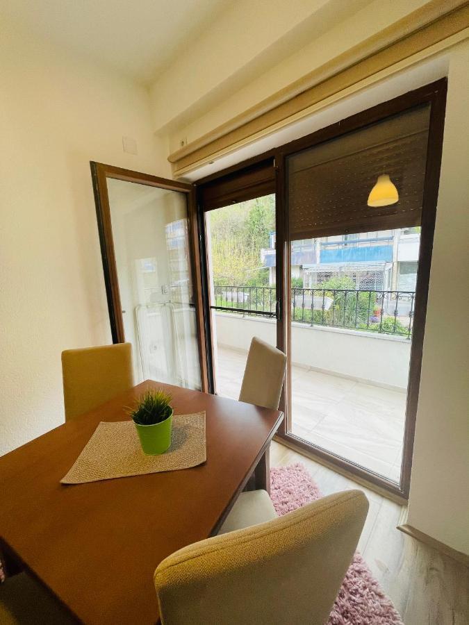 Fuk-Tak Apartmani&Restoran Dojran Eksteriør bilde